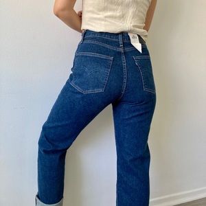 Levi’s 701 Straight Leg Vintage Hi-Rise Fit